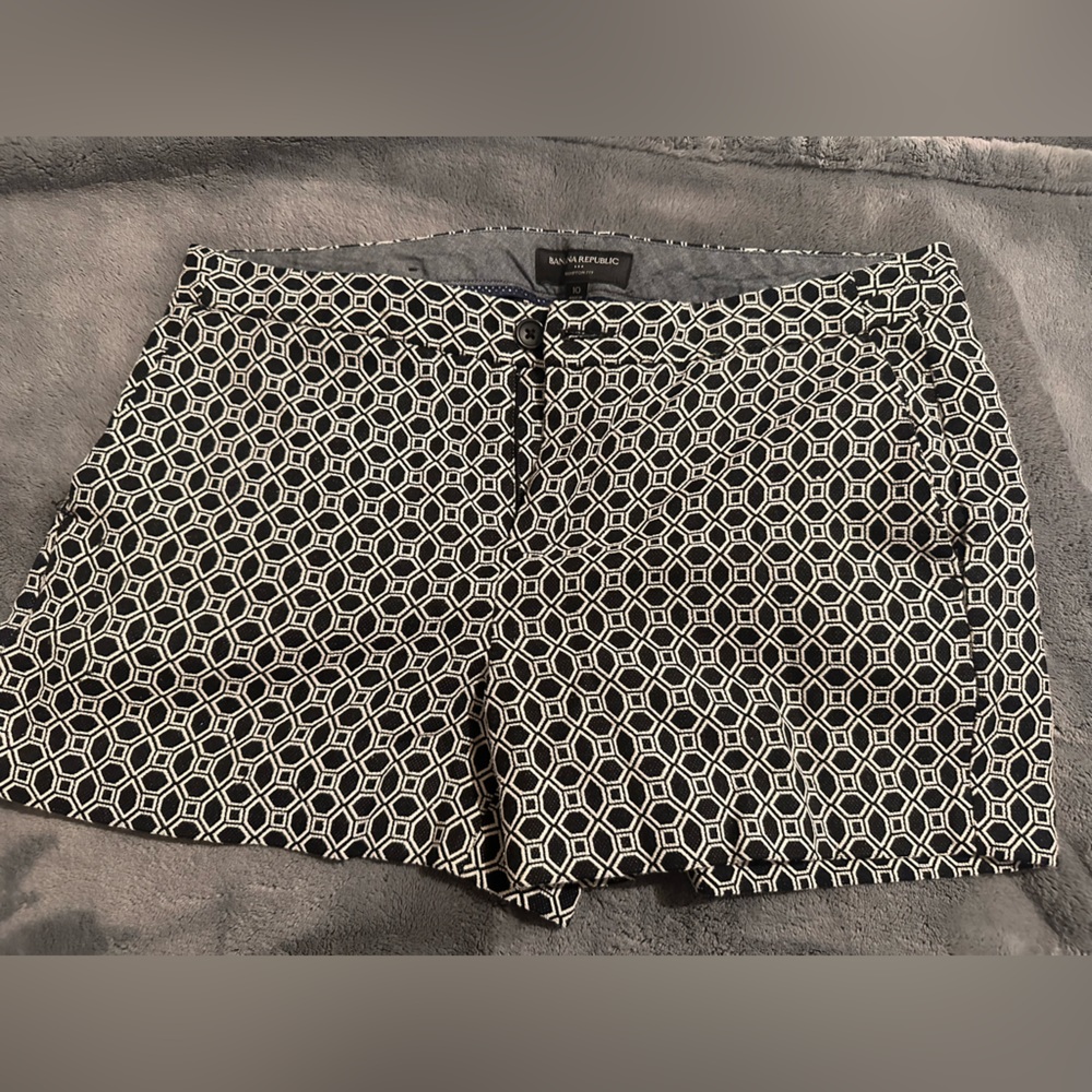 Banana republic Hampton fit shorts